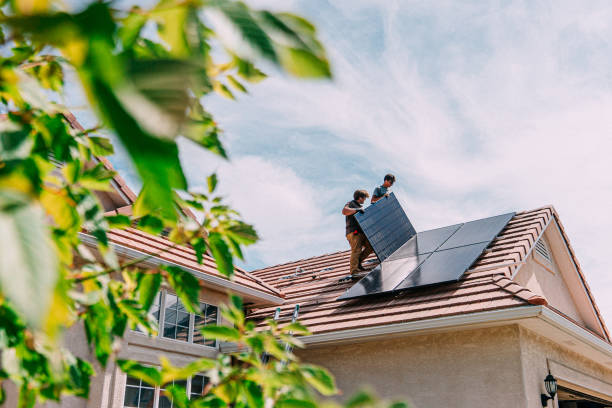 Best Roof Gutter Cleaning  in White Oak, TX
